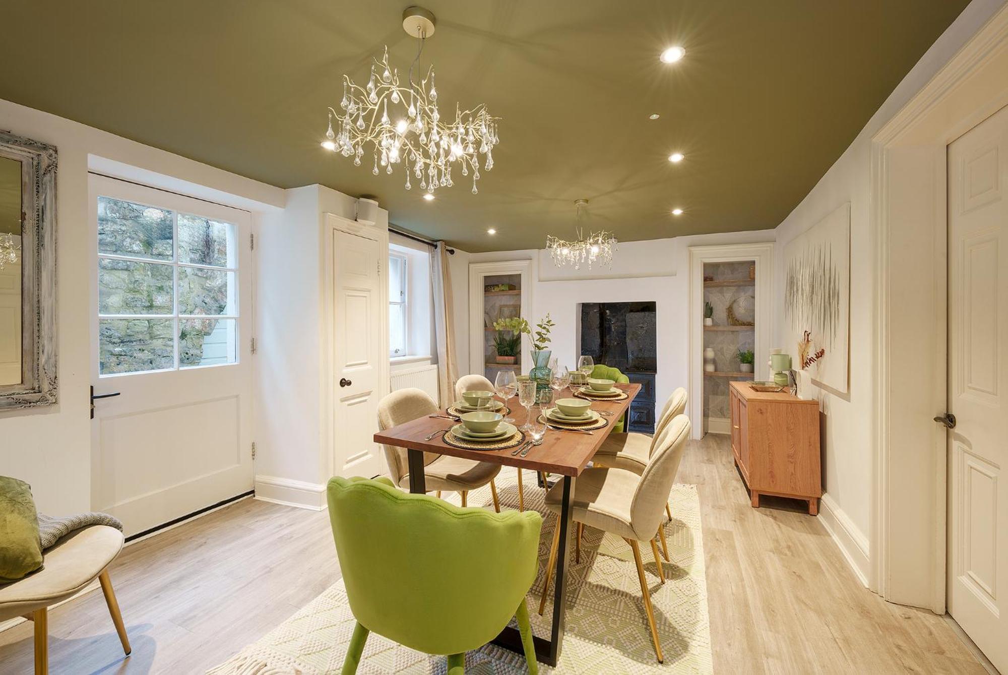 バースThe Haze House - 4 Bed Townhouseアパートメント エクステリア 写真